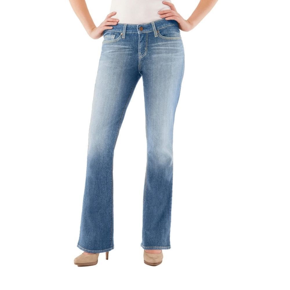 Levi Strauss Signature Women's 8 SHORT Mid Rise Bootcut Jeans
